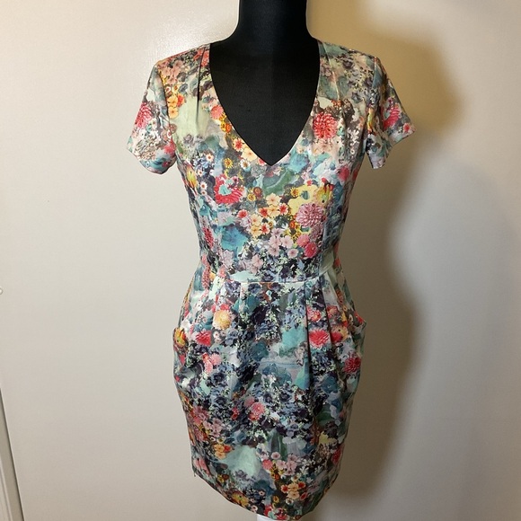 19. H&M Blue and Pink Ruched Peplum Mini Dress Size unknown see description - Picture 1 of 8